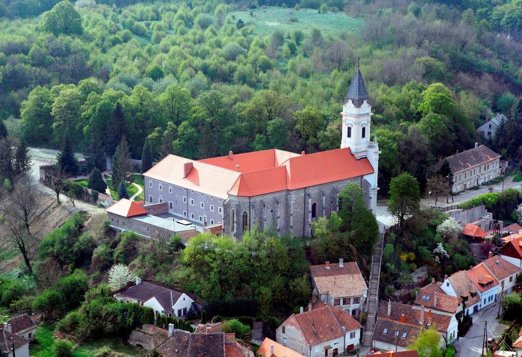 Sopron Monastery Hotel Exteriör bild